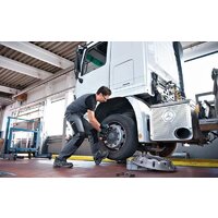 Bosch GDS 18V-1050 H Professional 06019J8502 (с 2-мя АКБ 8 Ah, кейс) Image #2