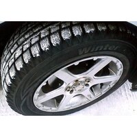Hankook Winter i*Cept W605 215/65R15 96Q Image #6