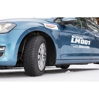Bridgestone Blizzak LM001 295/35R20 101W Image #3