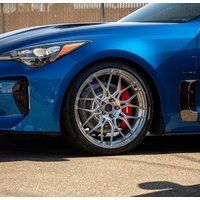 Landsail LS588 UHP 215/35R19 85W Image #5