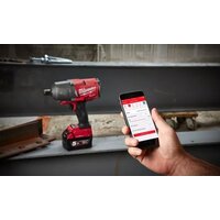 Milwaukee M18 ONEFHIWF34-502X Fuel 4933459730 (с 2-мя АКБ, кейс) Image #2