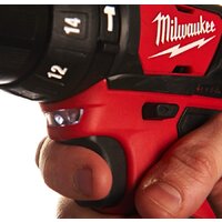 Milwaukee M12 BPD-202C 4933441940 (с 2-мя АКБ, кейс) Image #3