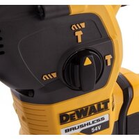 DeWalt DCH333NT (без АКБ) Image #3